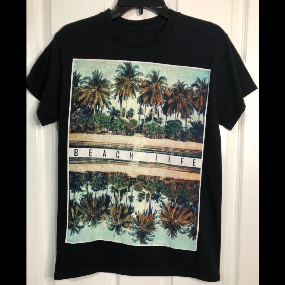 Beach Life short sleeve tee